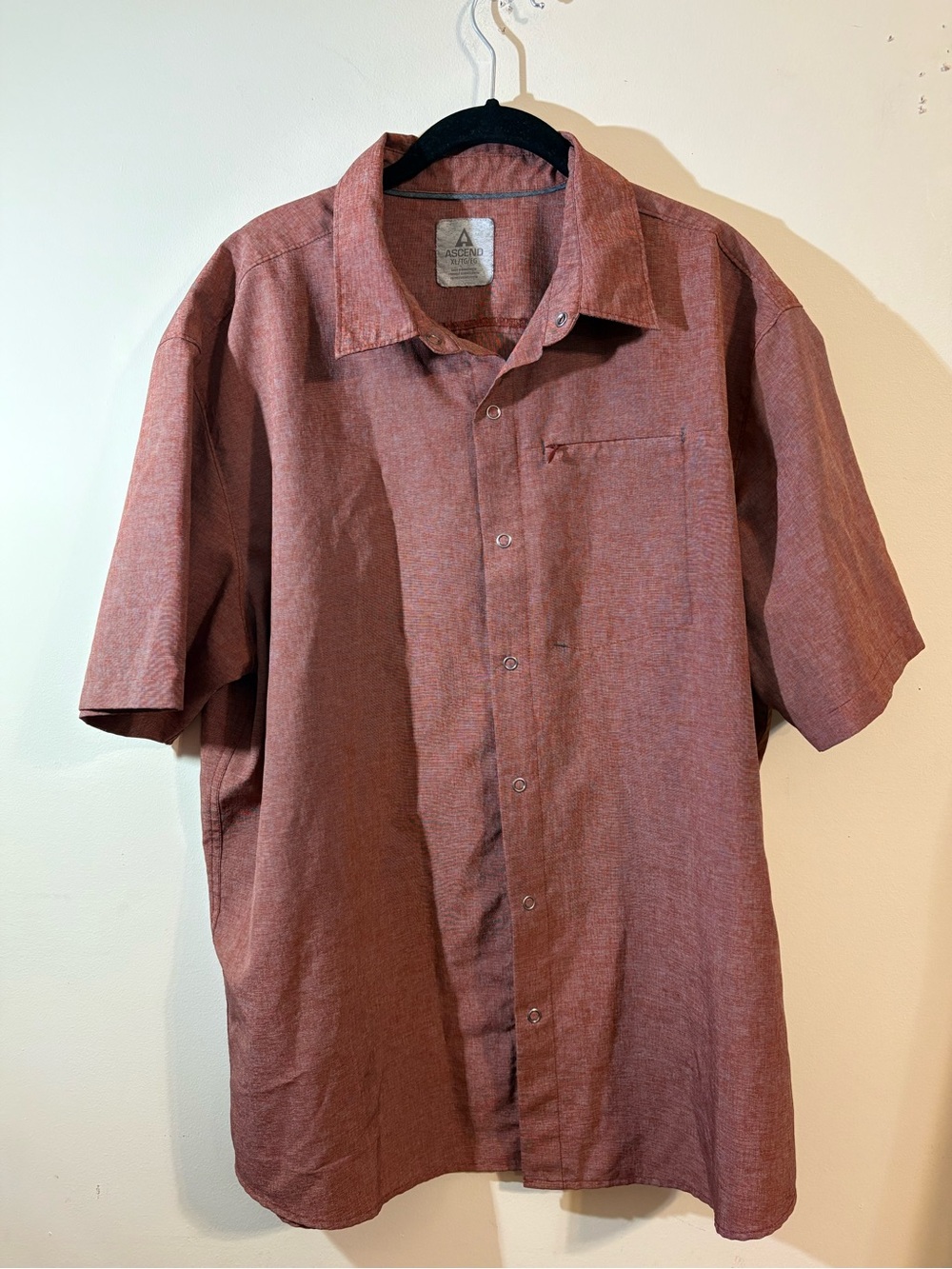 Ascend Short-Sleeve Casual snap button up Shirt mens XL Rust Red zip pocket